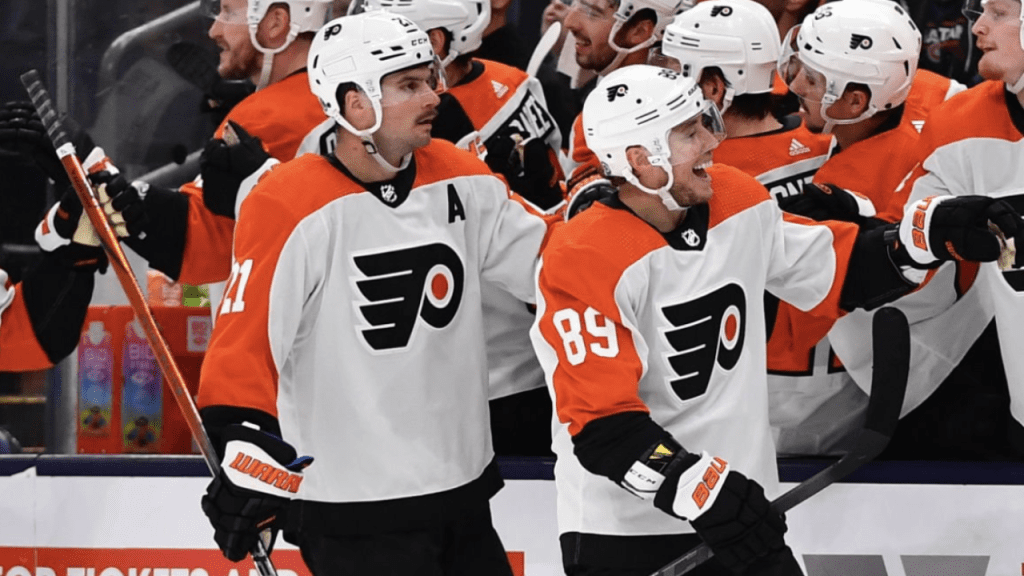 John LeClair joins Patrick Sharp as Flyers' latest front office